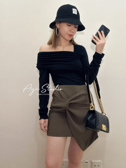 Asymmetric Ruched Top